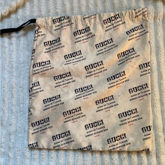 Gucci Maison de l’amour spring/summer 2018 dustbag limited edition - Picture 1 of 4